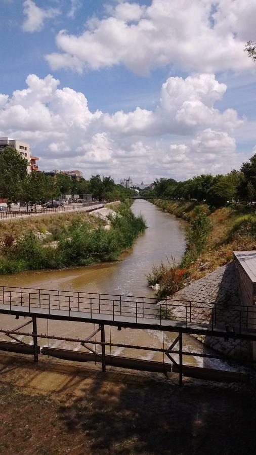 Appartement Apartamento "La Bombilla" à Madrid Extérieur photo